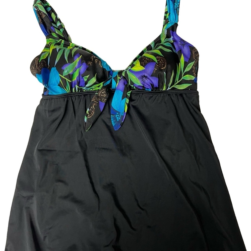 Croft & Barrow Black and Blue Floral One Piece Swimsuit 18